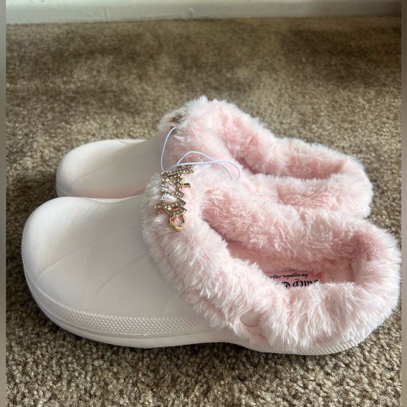 Juicy Couture Faux Fur Clogs Cora Q-Blush Pink Slide-On Mules Womens 9​ - Picture 4 of 8